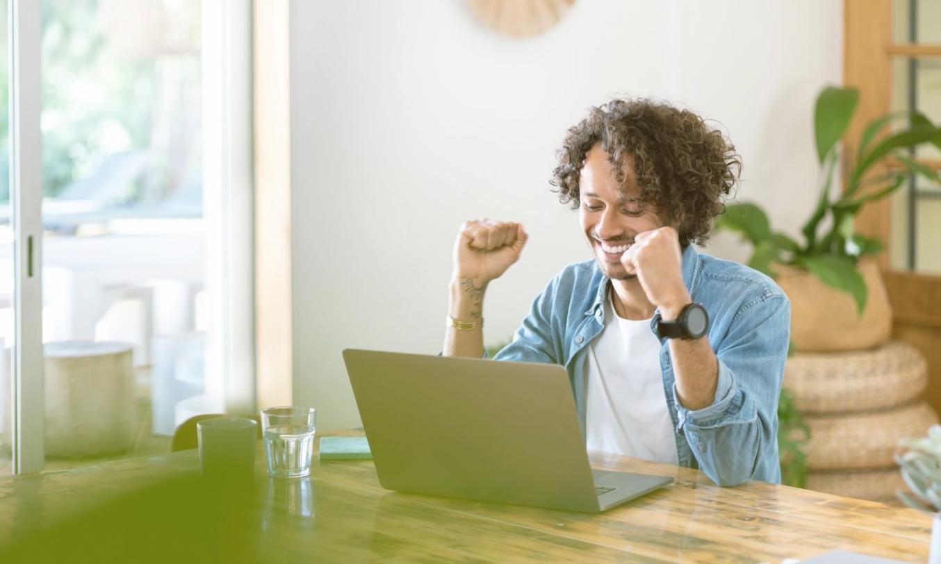 Detaillierte Arbeitsansicht mit strukturierten Lernmaterialien